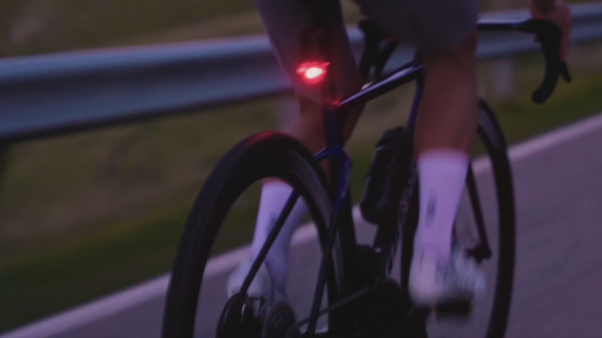 Varia™ RearVue 820 video